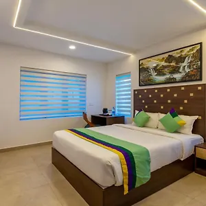 Treebo Vsaffron Regency, Punnamada Hotel Alappuzha